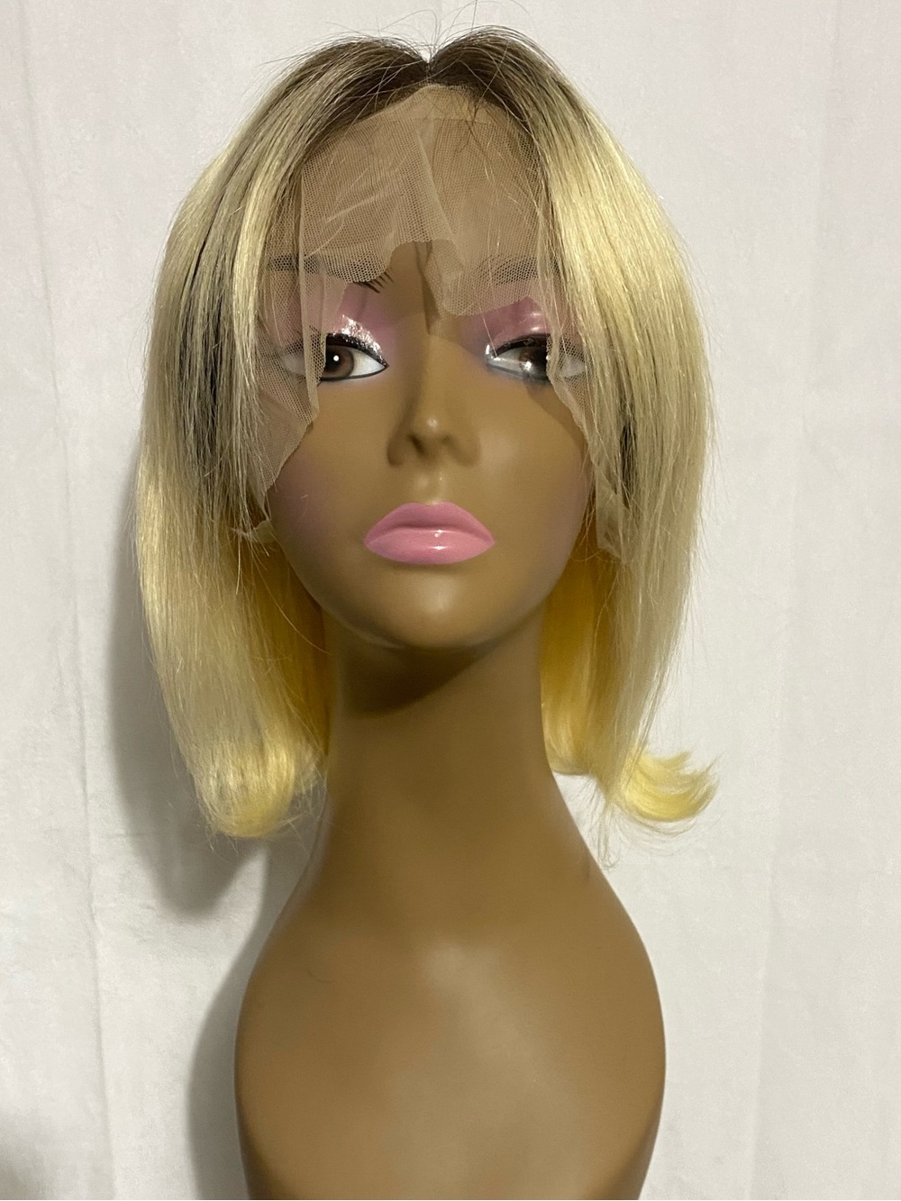 Ombre Blonde Wig 13x4 HD Lace Front Human Hair Bob Medium Large Cap 12”
